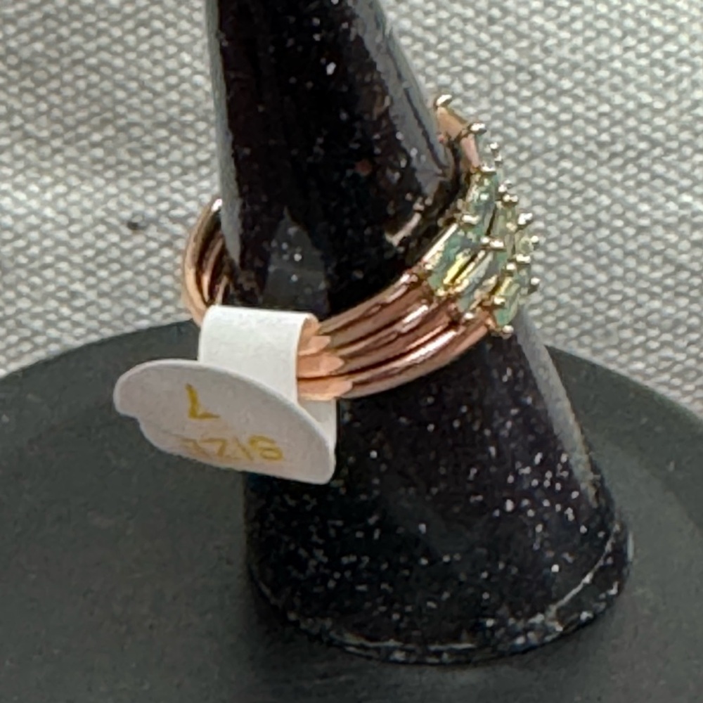 Trio of Sparkle - Picture 2 of 4